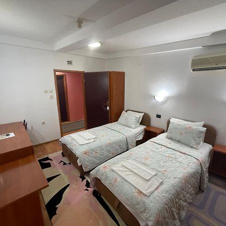 Hotel Square Skopje Eksteriør billede