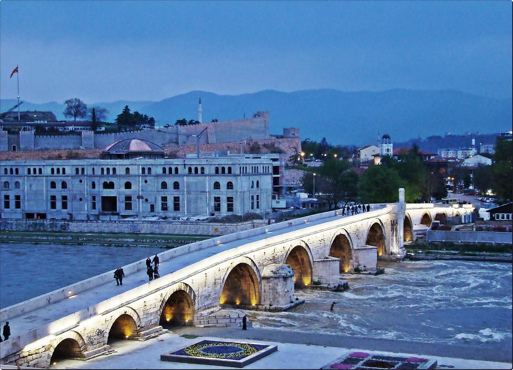 Hotel Square Skopje Eksteriør billede