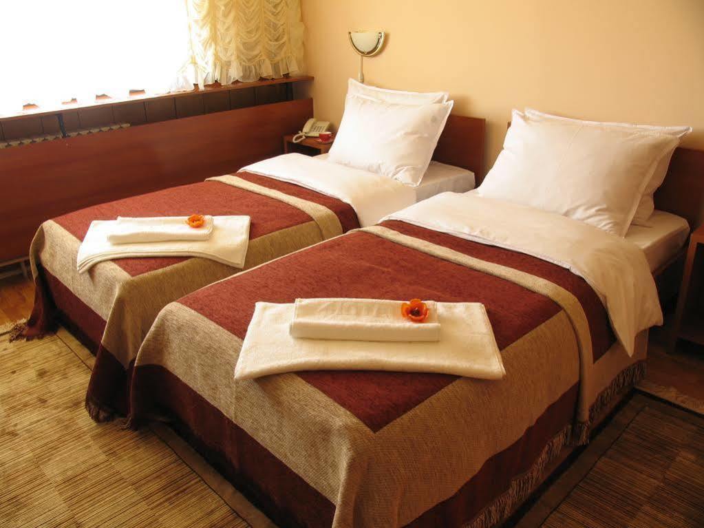 Hotel Square Skopje Eksteriør billede