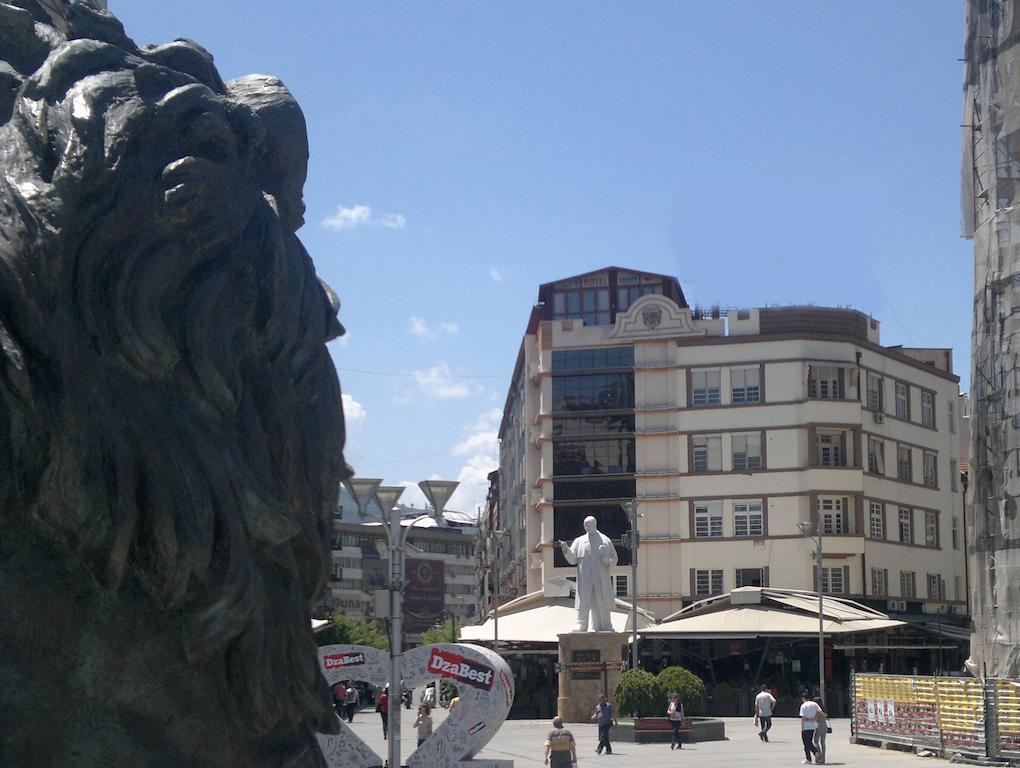 Hotel Square Skopje Eksteriør billede
