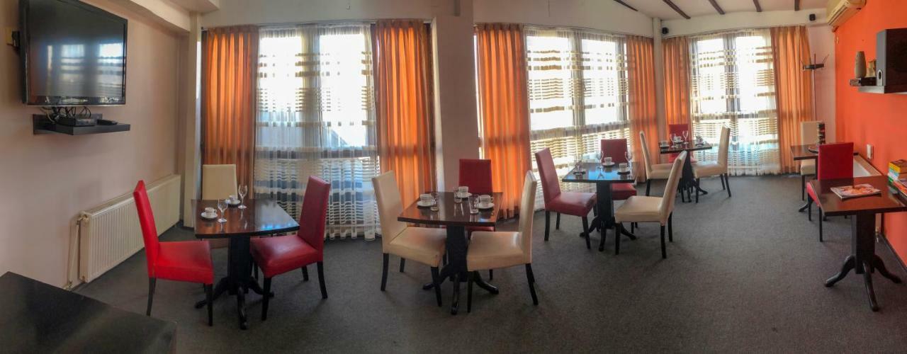 Hotel Square Skopje Eksteriør billede