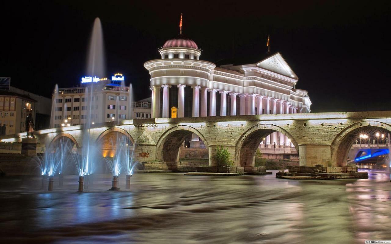 Hotel Square Skopje Eksteriør billede