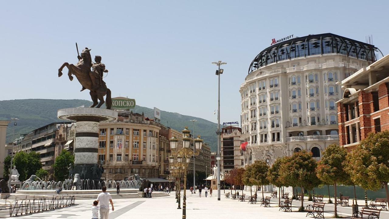 Hotel Square Skopje Eksteriør billede